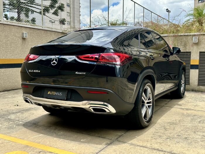 MERCEDES-BENZ GLE 400D 2022 completo