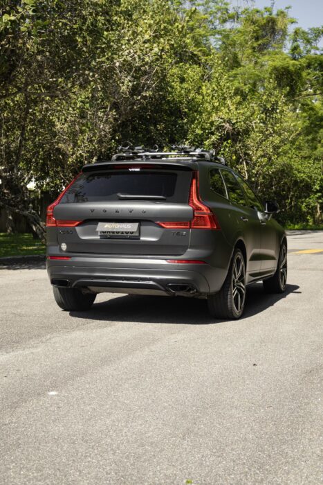 VOLVO XC60 2020 completo