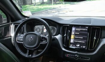 VOLVO XC60 2020 completo