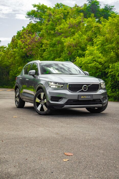 VOLVO XC40 2018 completo