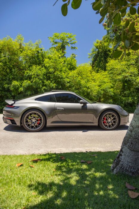 PORSCHE 911 CARRERA S 2023 completo