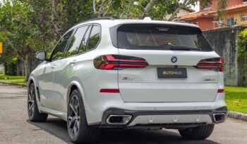 BMW X5 M SPORT 50E 2024 completo