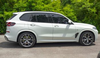 BMW X5 M SPORT 50E 2024 completo