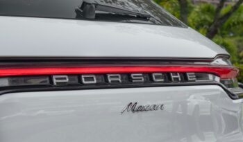 PORSCHE MACAN 2021 completo