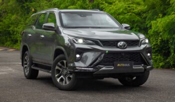 TOYOTA HILUX SW4 2024 completo